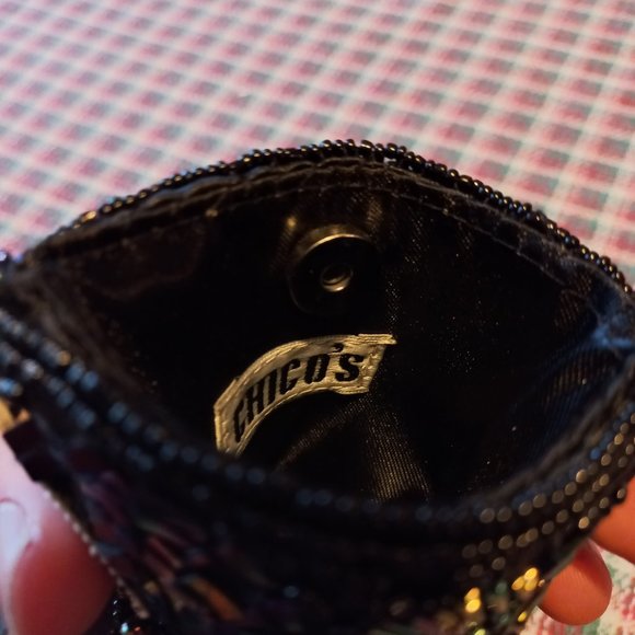 Beaded hand pouch - Picture 5 of 5